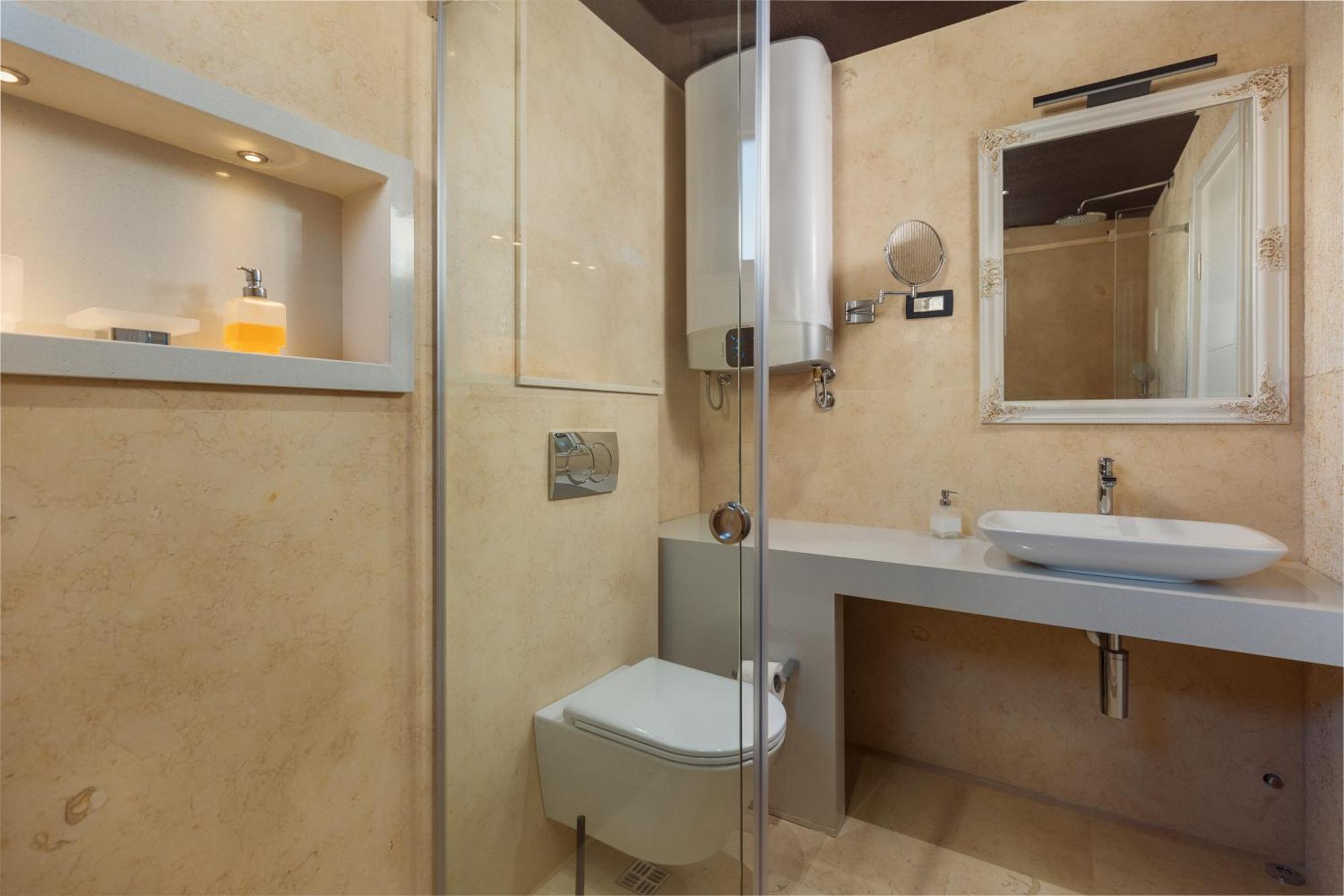 Berge Apartments Kotor Zewnętrze zdjęcie
