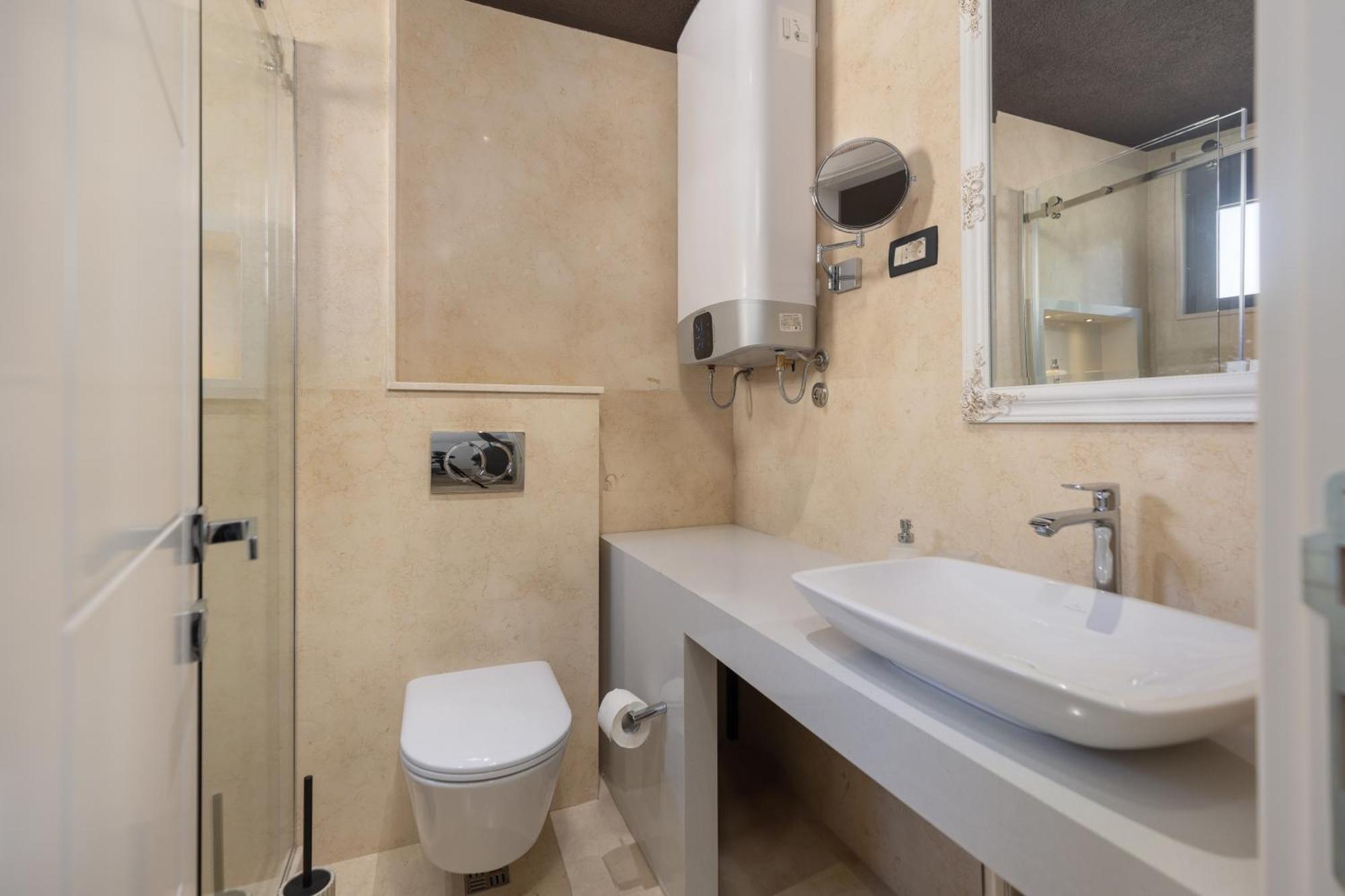 Berge Apartments Kotor Zewnętrze zdjęcie