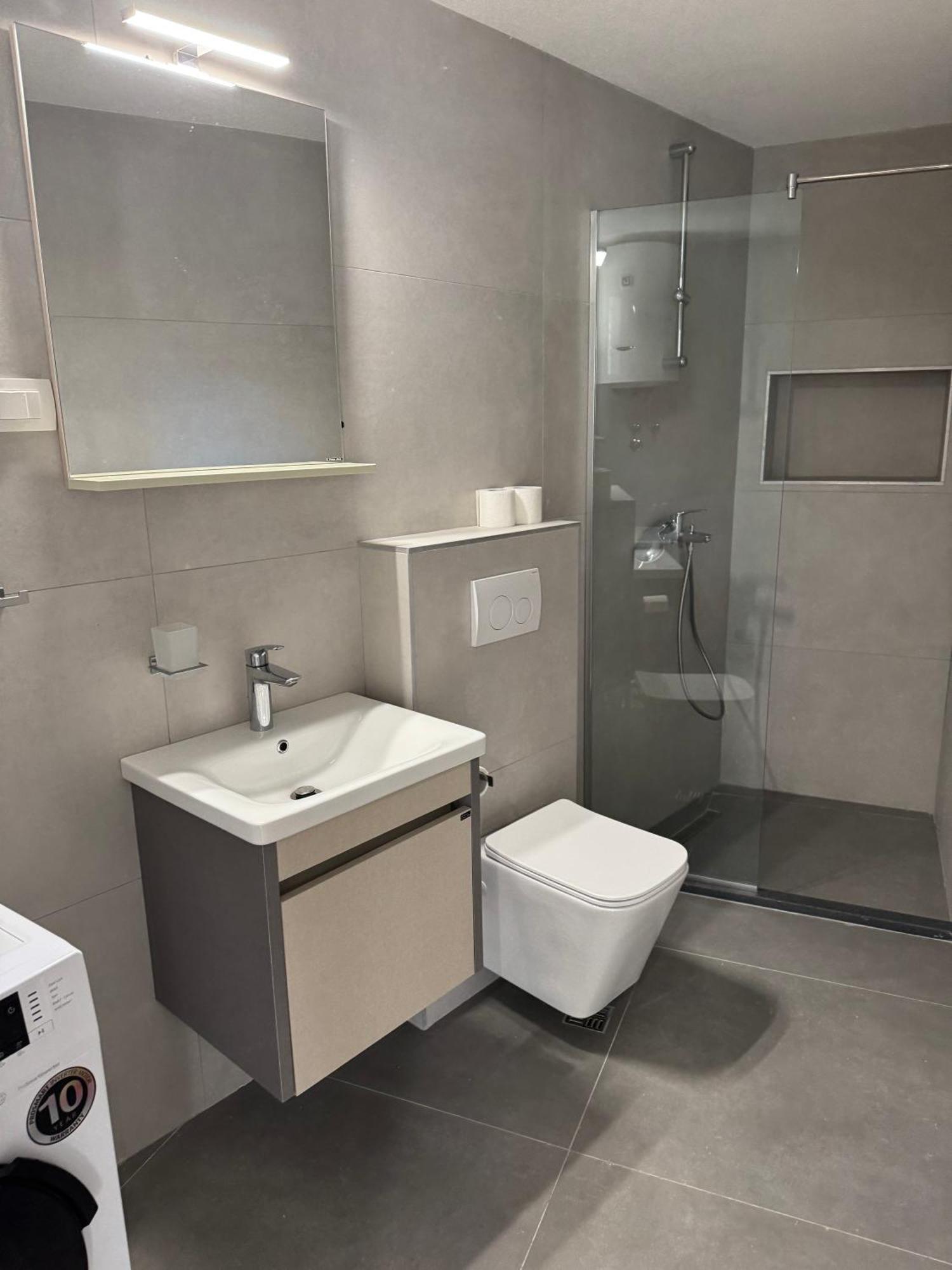 Berge Apartments Kotor Zewnętrze zdjęcie
